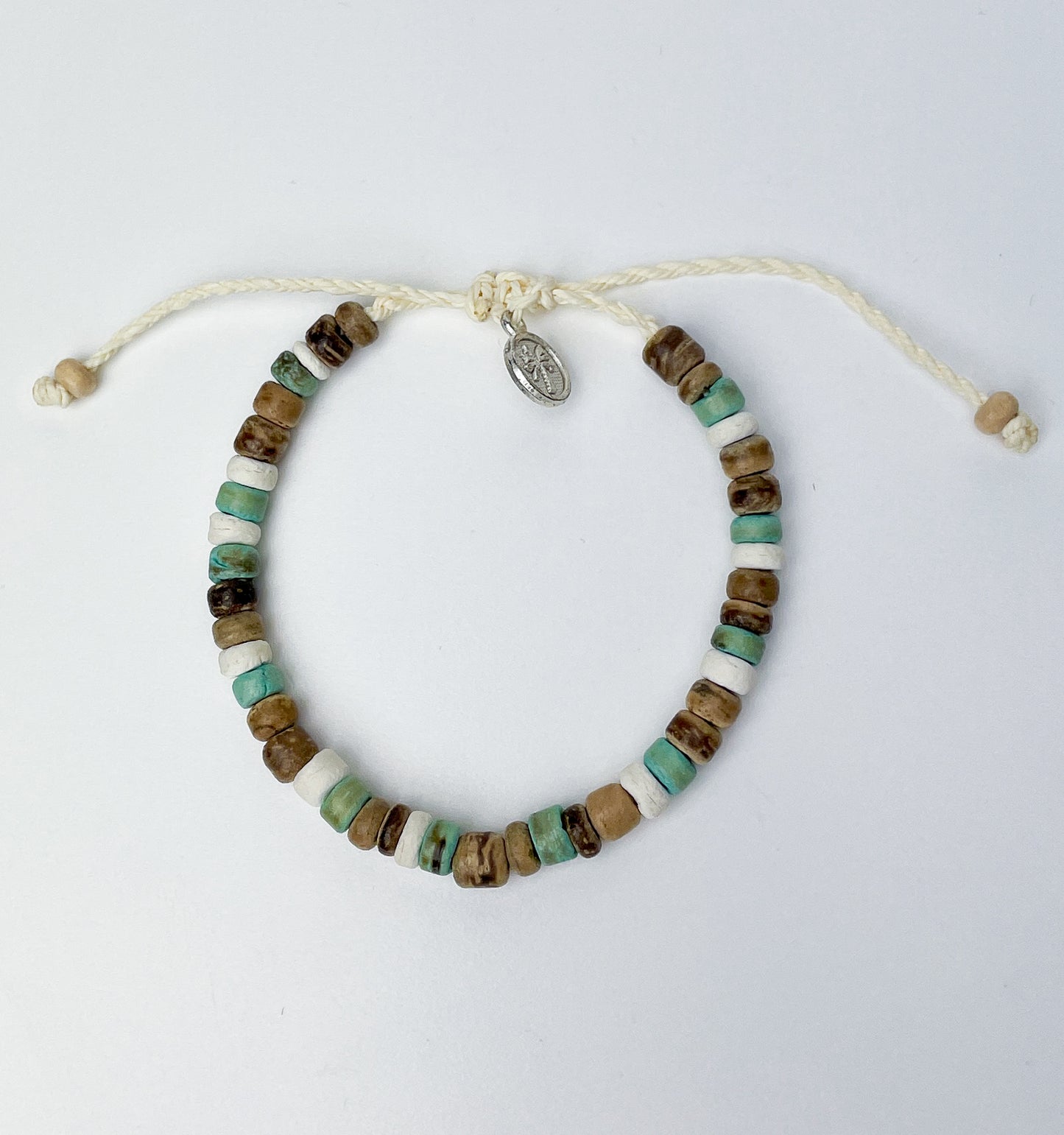 <tc>Cancun Bracelet</tc>