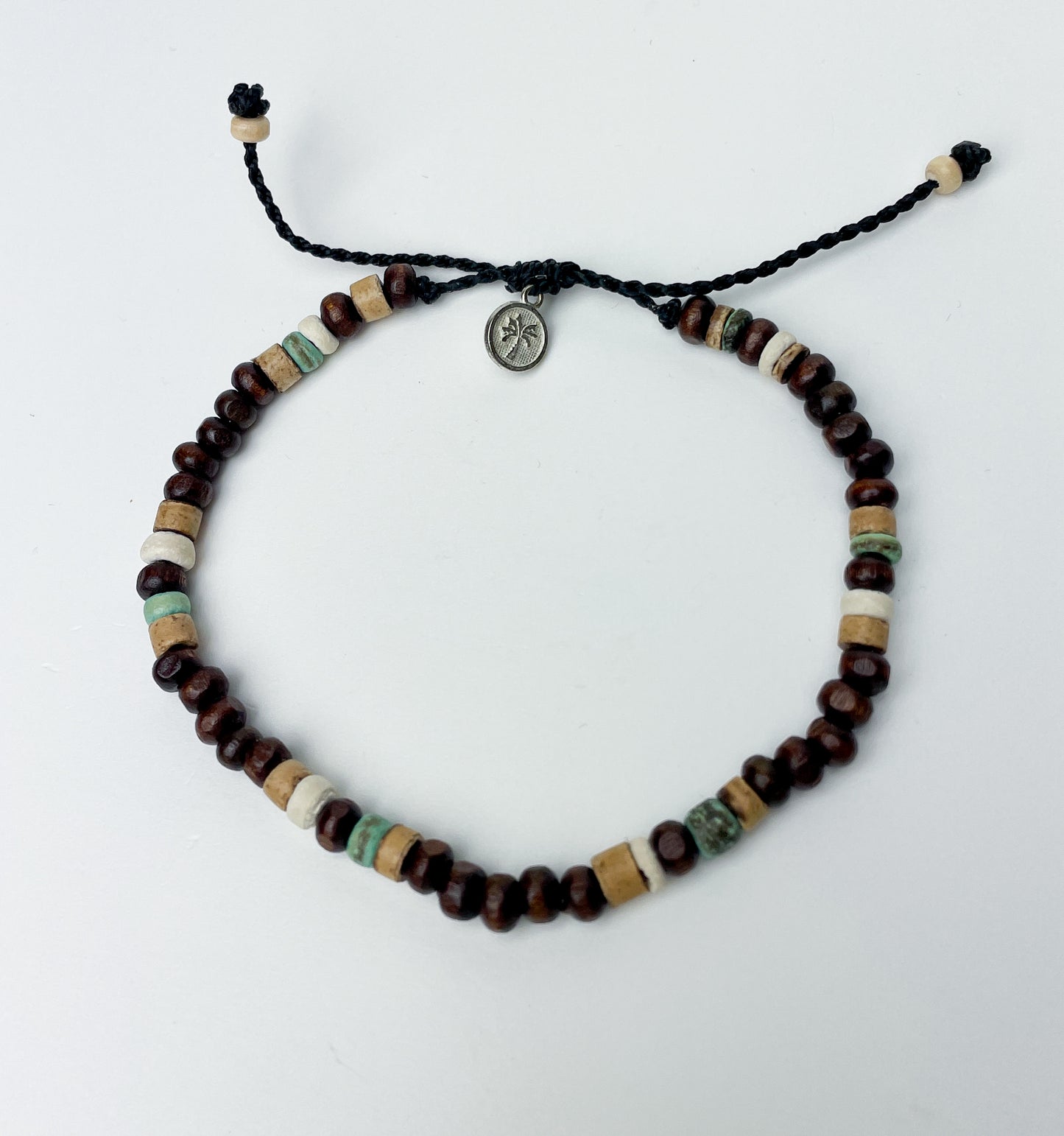 <tc>El Salvador Anklet</tc>