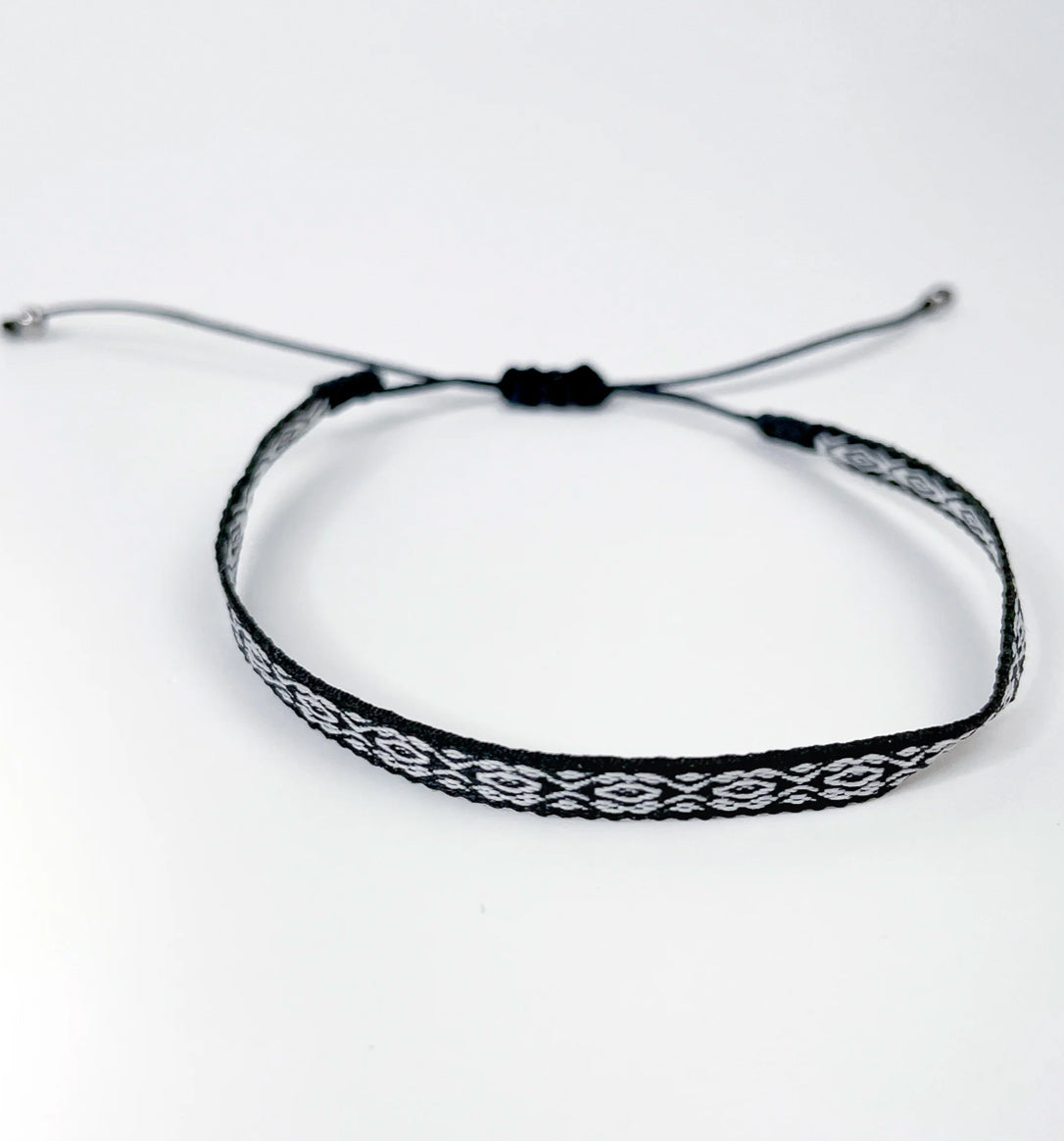 <tc>Noosa Bracelet</tc>