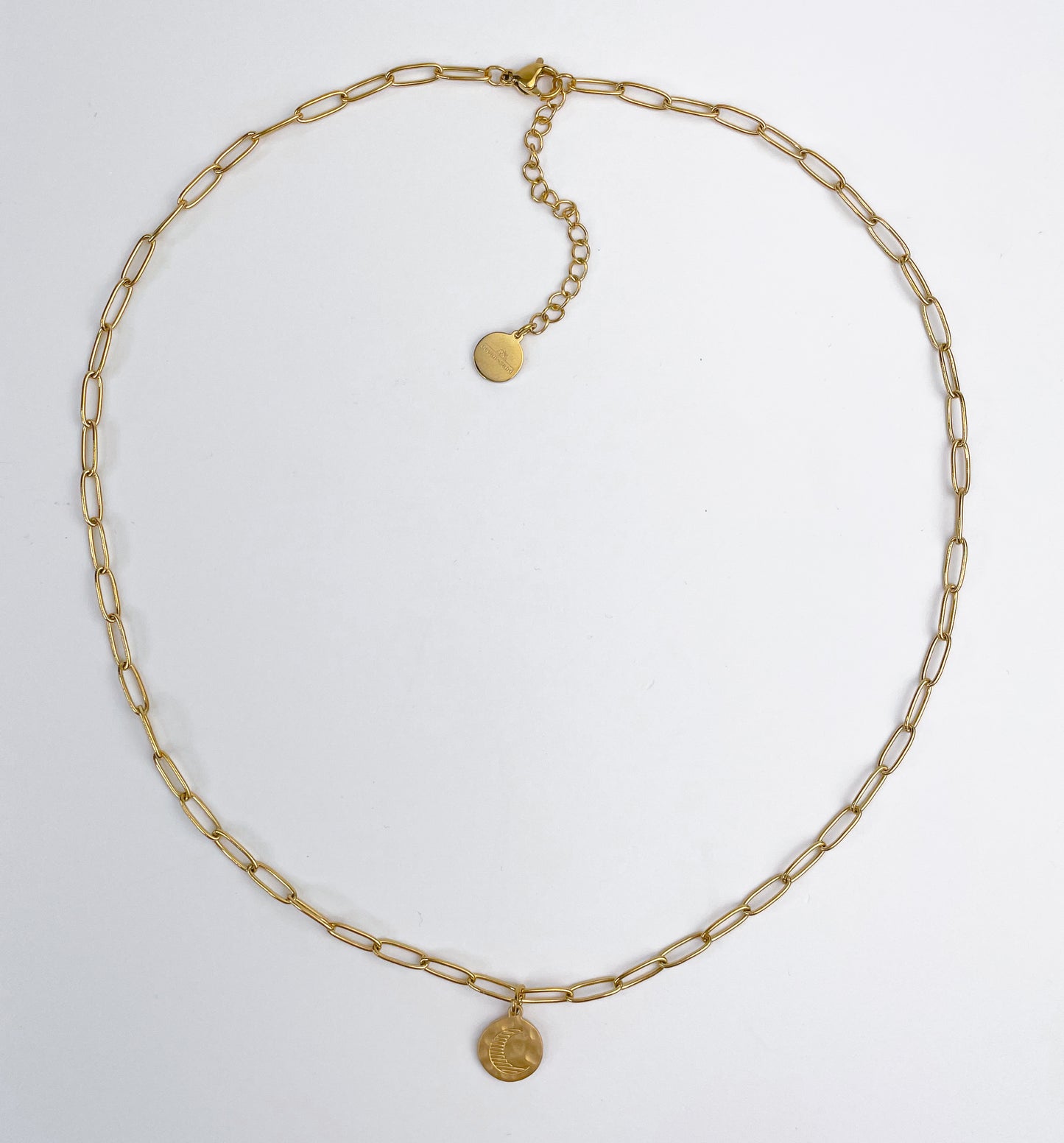 <tc>La Luna Necklace</tc>