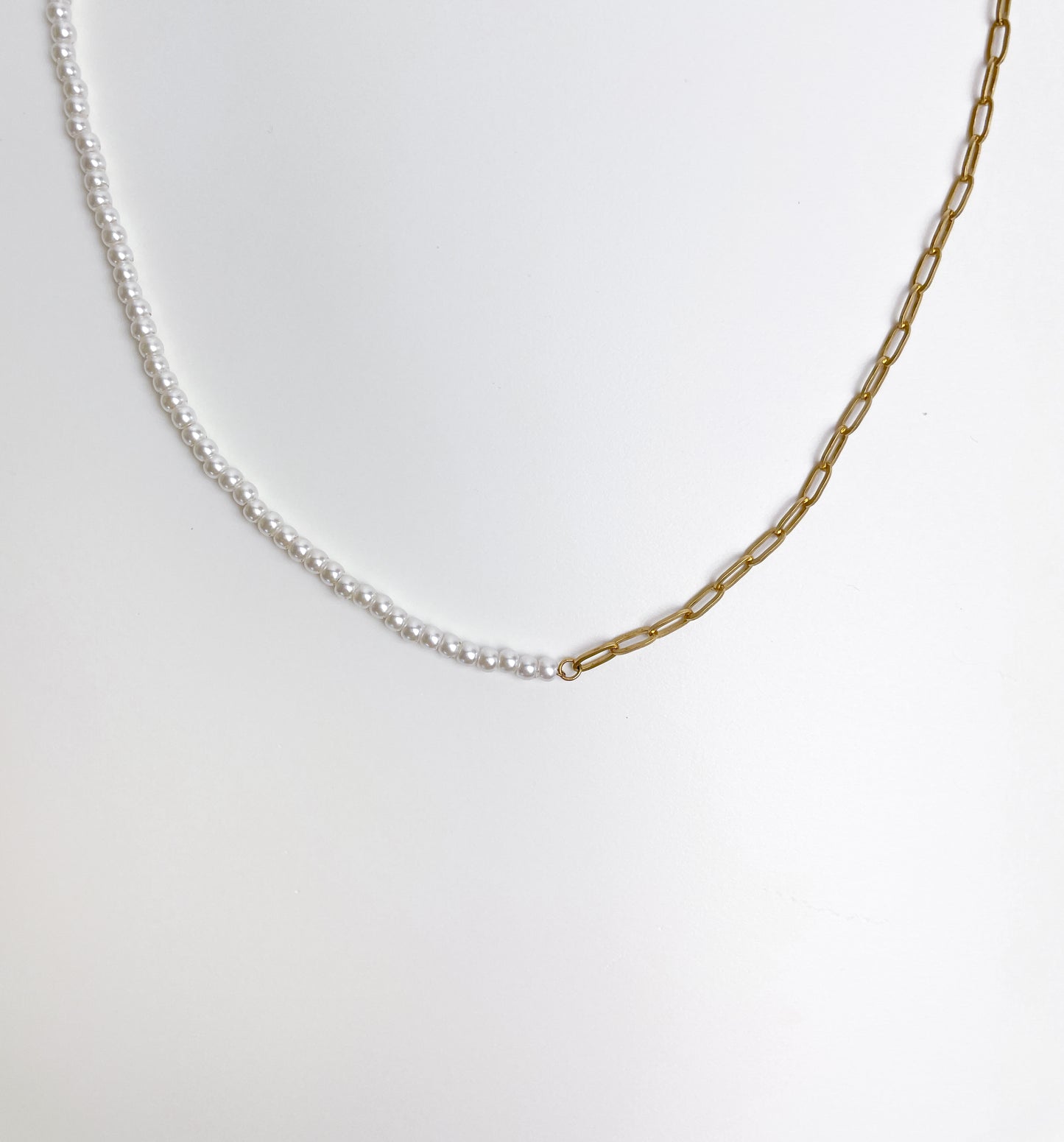 <tc>Harmony Necklace</tc>