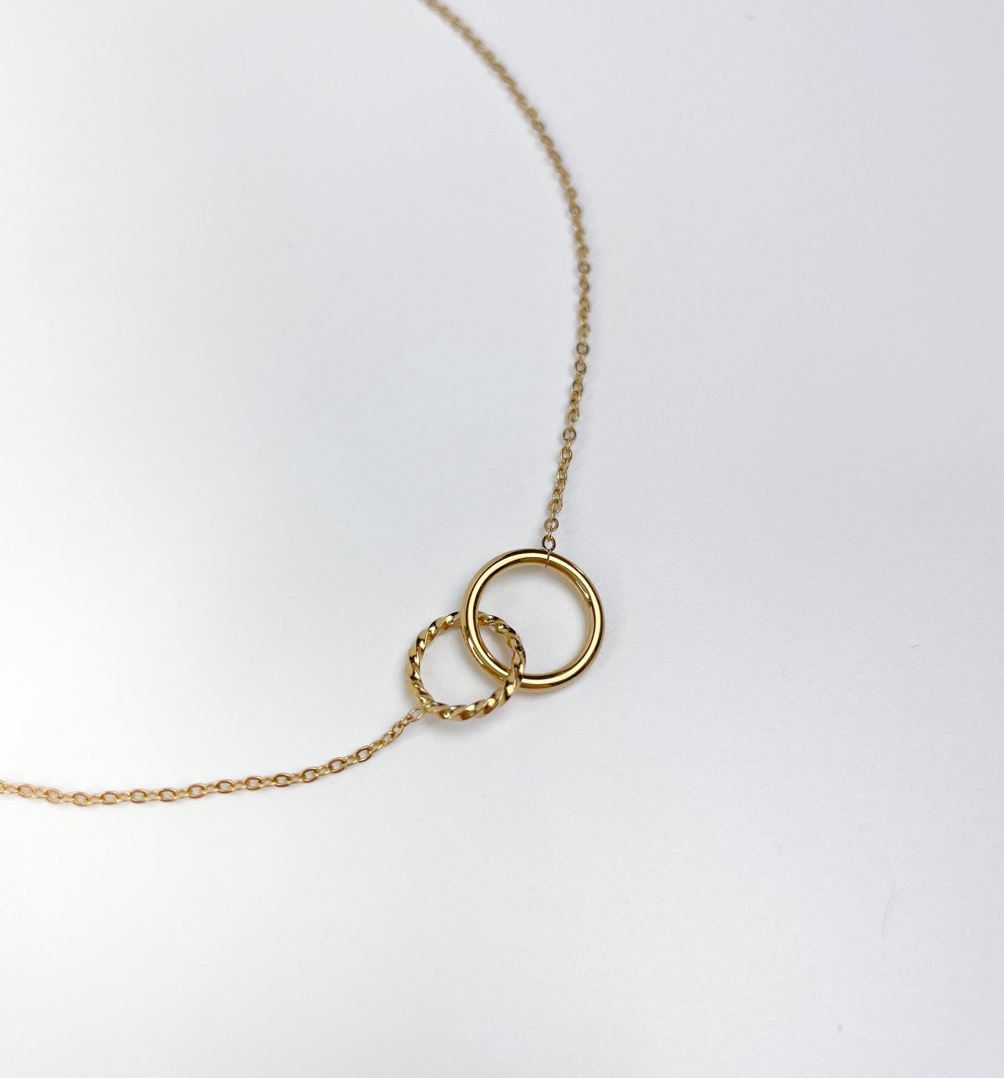 <tc>Manila Necklace</tc>